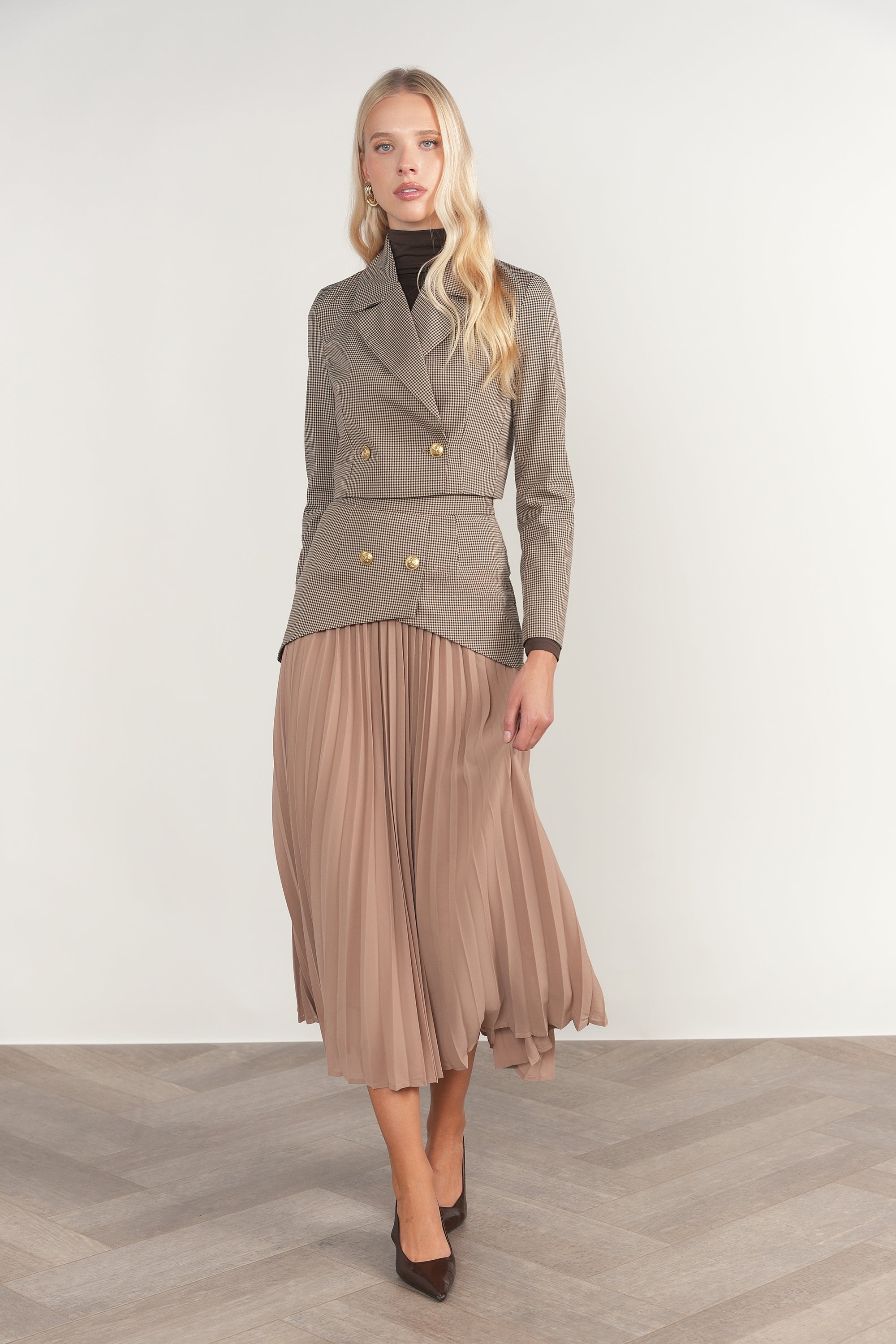 Apparalel Kura Gingham Blazer + Skirt