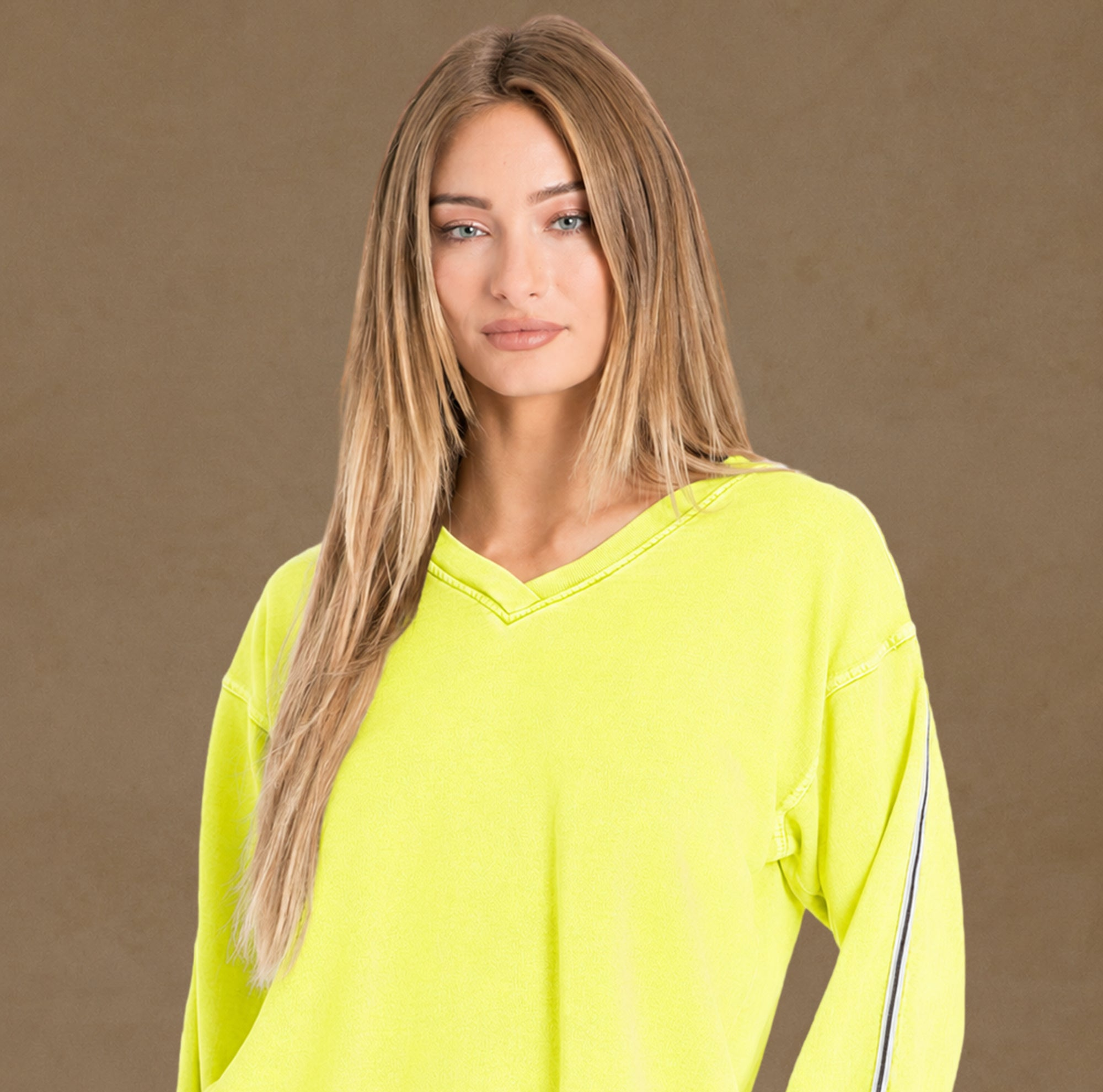 Vintage Side Stripe V-Neck Pullover