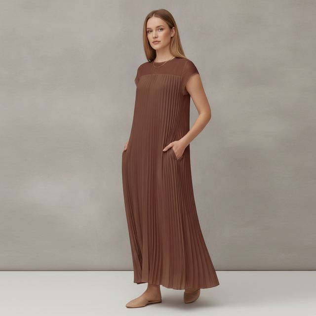Keomud Pleated Maxi Dress