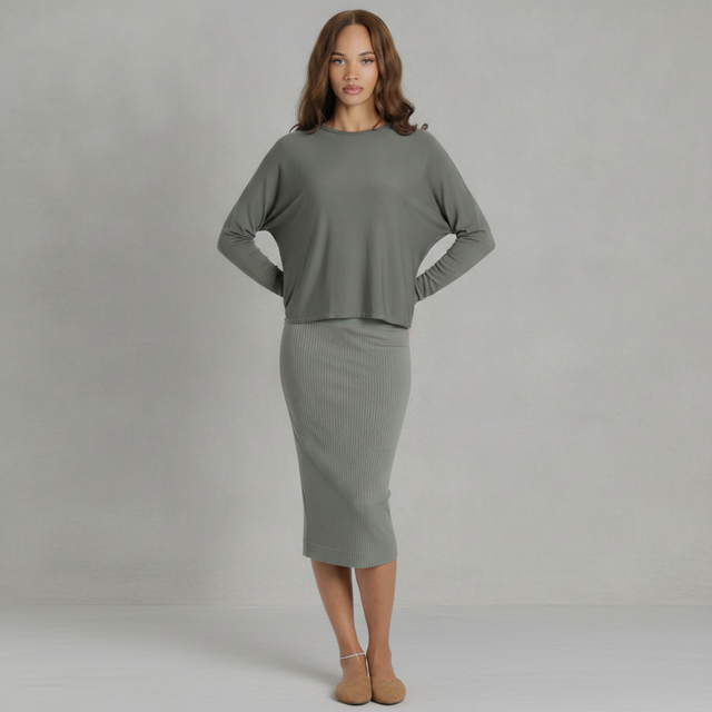 Lightweight Ribbed Midi Pencil Skirt